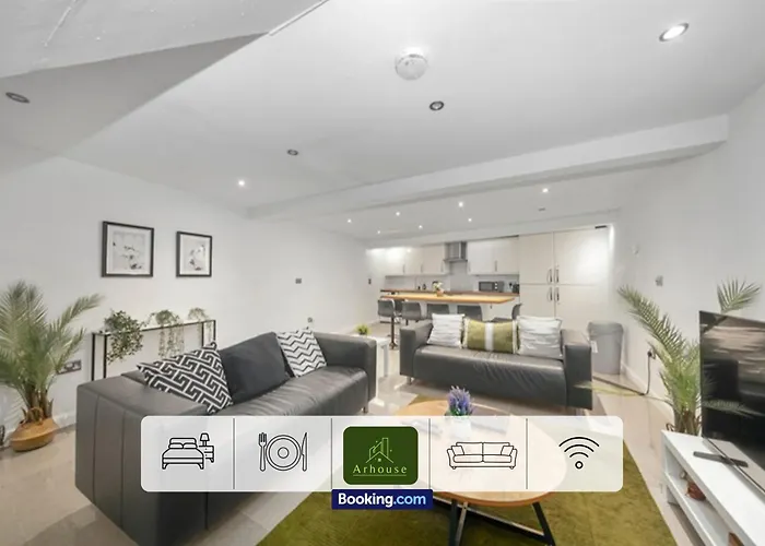 Two Bedroom Apartment By Arhouse Apartments Short Lets & Serviced Accommodation Clapham With Free Wifi